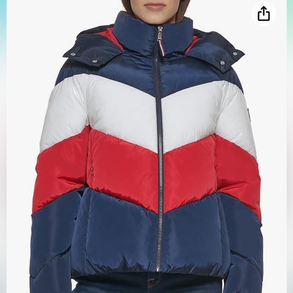 Tommy Hilfiger Women's Multi Color Chevron Striped Hooded Short Puffer Jacket M